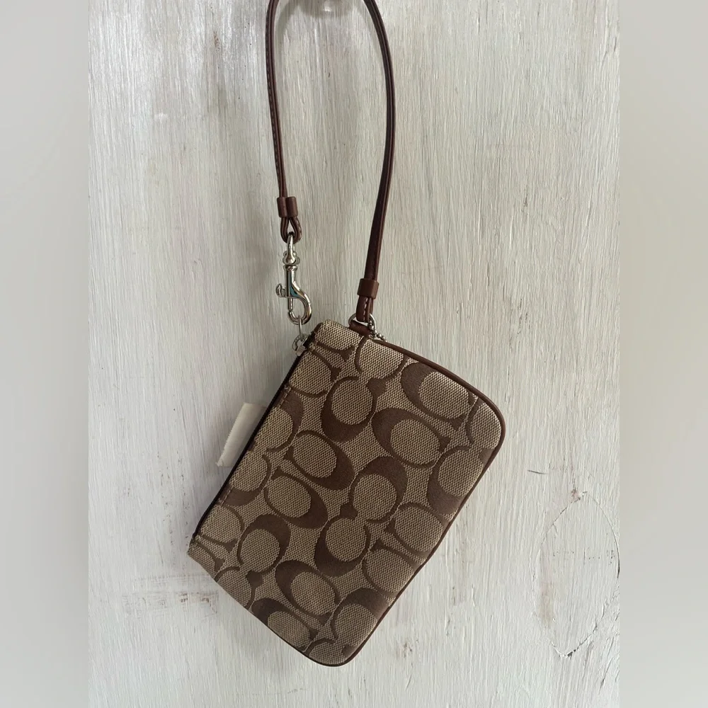 COACH Signature Small Coin Wallet